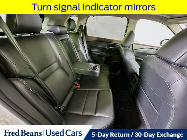 Used 2023 Nissan Rogue SL w/ SL Premium Package image 34