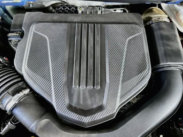 Used 2024 Chevrolet Traverse LT w/ LPO, Floor Liner Package FWD image 9