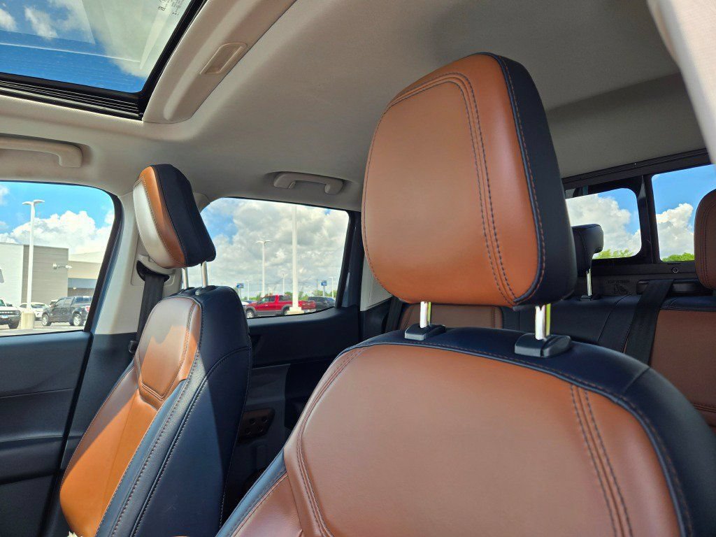 Certified 2024 Ford Maverick Lariat FWD image 26