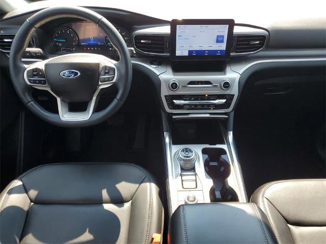 Certified 2022 Ford Explorer XLT w/ Equipment Group 202A image 21