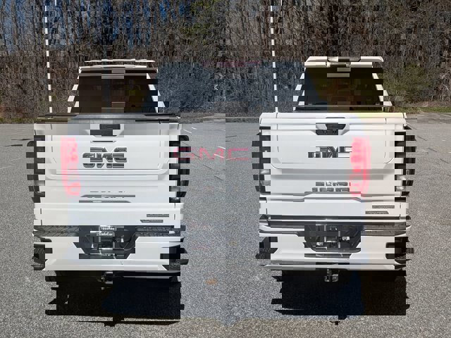 Used 2020 GMC Sierra 1500 Elevation w/ Elevation Value Package image 4