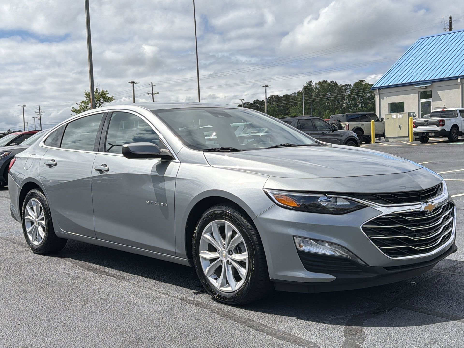 Used 2024 Chevrolet Malibu LT FWD image 30