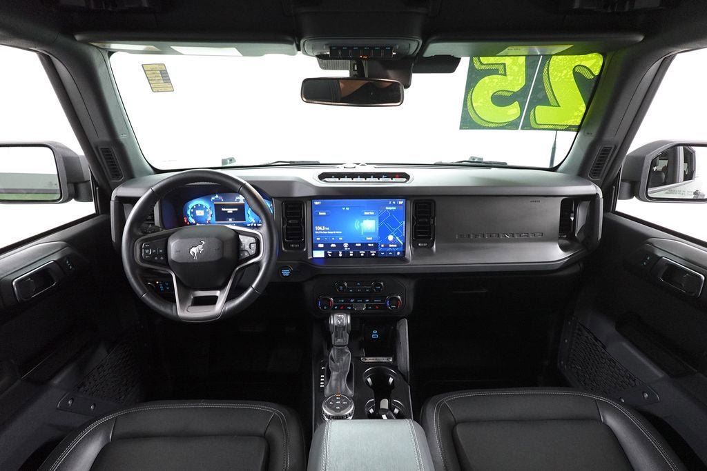 Certified 2025 Ford Bronco Badlands AWD/4WD image 7