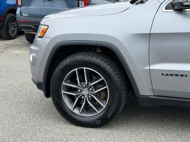 Used 2018 Jeep Grand Cherokee Limited AWD/4WD image 13