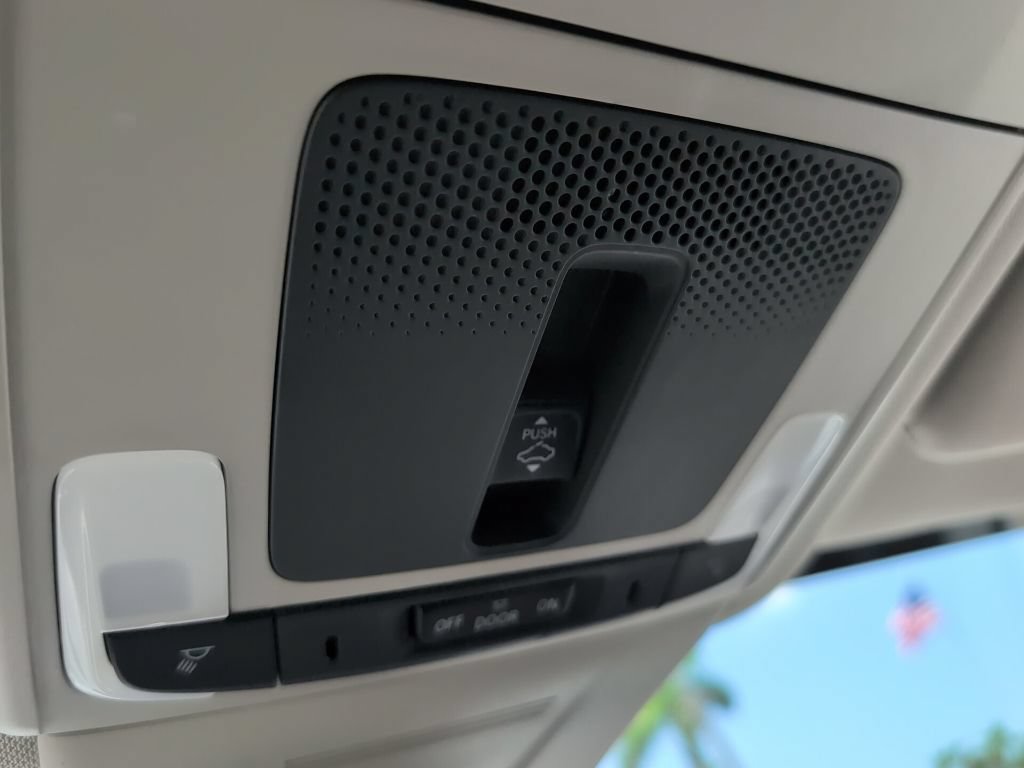 Used 2025 Honda CR-V EX-L image 21