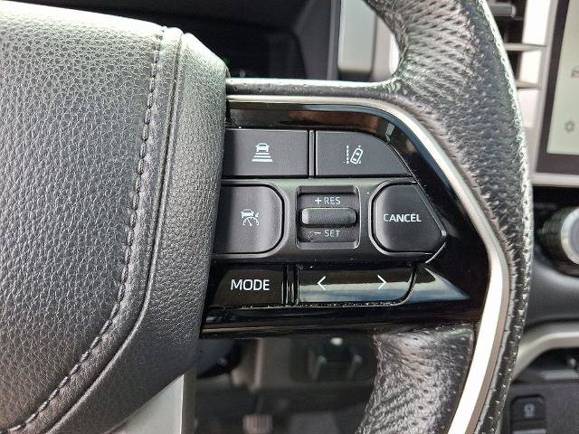 Used 2023 Toyota Tundra Limited w/ Power Package AWD/4WD image 22