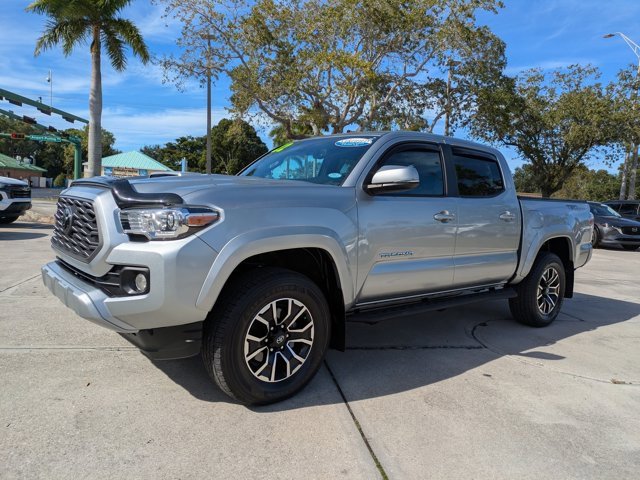 Used 2022 Toyota Tacoma TRD Sport image 7