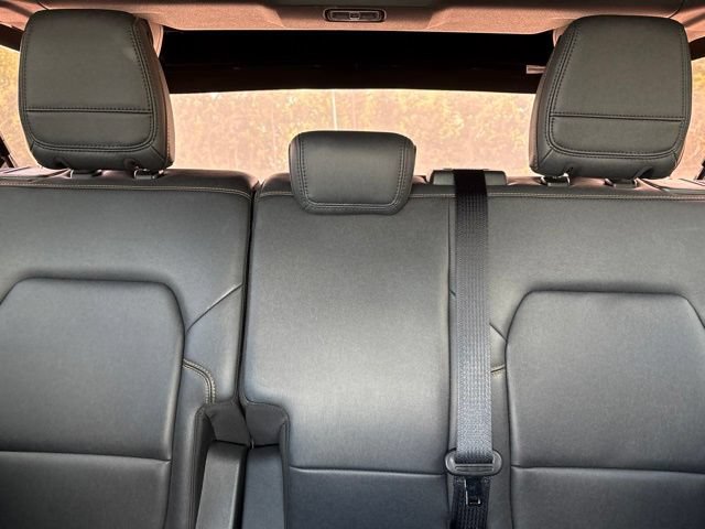 Certified 2023 Ford Bronco Badlands AWD/4WD image 8