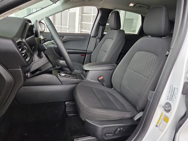 Certified 2024 Ford Escape Active FWD image 9