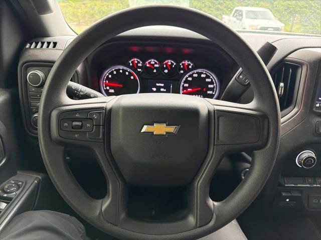 Used 2024 Chevrolet Silverado 2500 Custom w/ Custom Convenience Package AWD/4WD image 17
