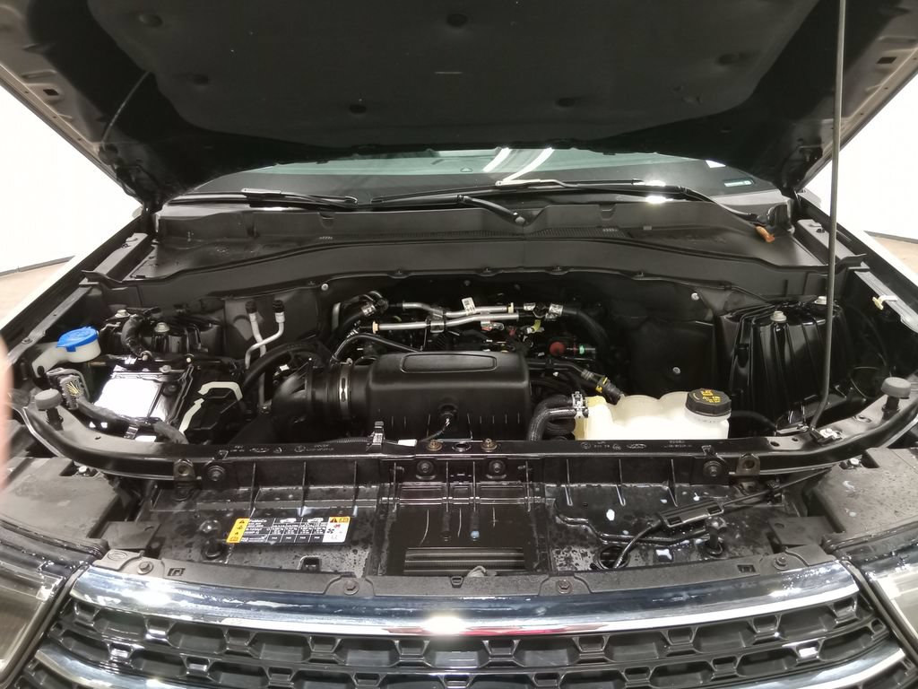 Certified 2023 Ford Explorer XLT w/ Equipment Group 202A AWD/4WD image 11