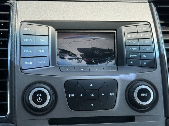 Certified 2018 Ford Taurus SEL FWD image 12