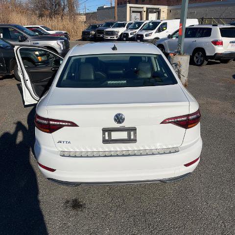 Used 2019 Volkswagen Jetta SEL Premium image 10