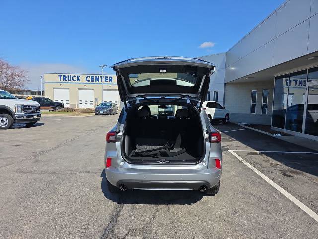 Certified 2023 Ford Escape ST-Line w/ Tech Pack #1 image 9