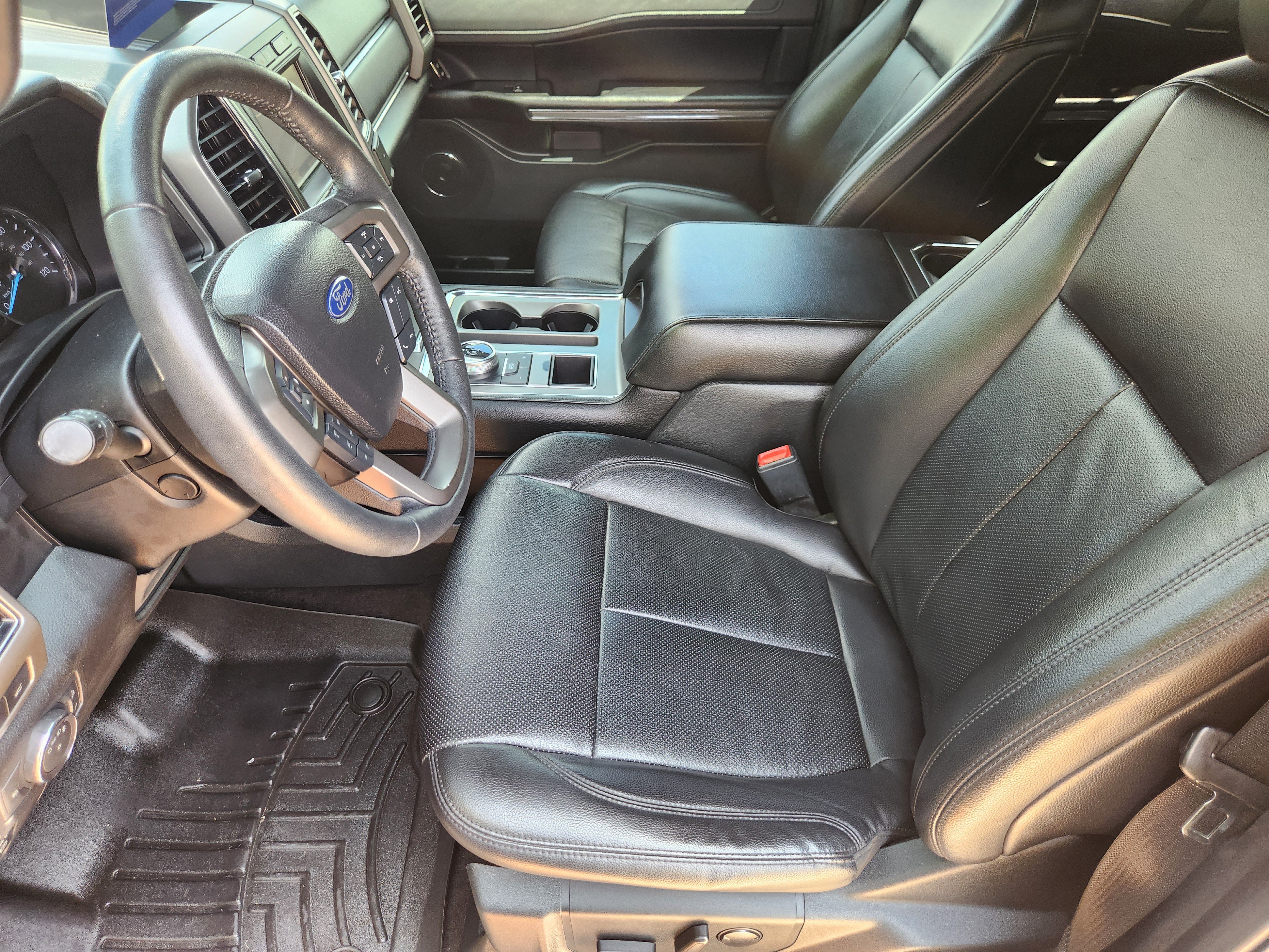 Certified 2020 Ford Expedition Max XLT w/ Equipment Group 202A RWD image 9