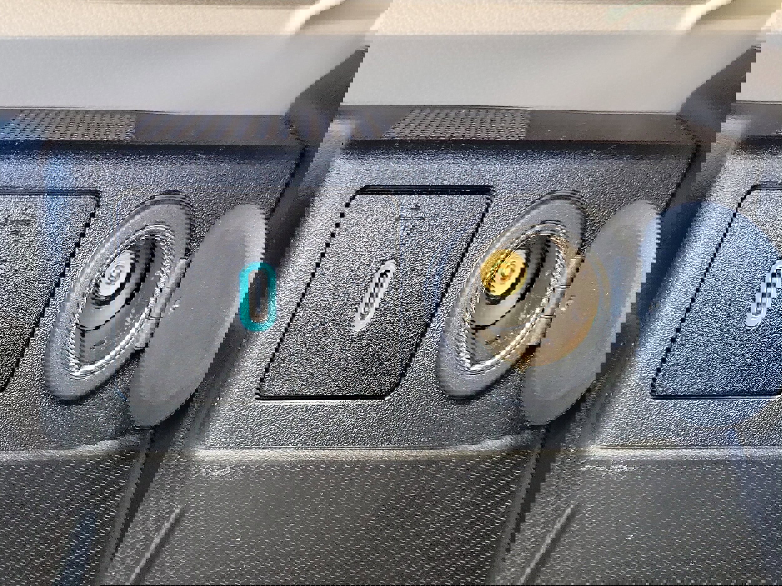 Certified 2020 Ford Escape SEL image 32