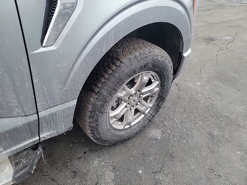 Certified 2022 Ford F150 Lariat w/ Equipment Group 502A High image 15