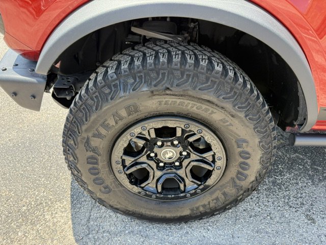 Certified 2024 Ford Bronco Wildtrak AWD/4WD image 9