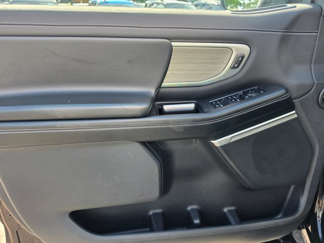 Certified 2025 Ford Expedition Max Platinum AWD/4WD image 23
