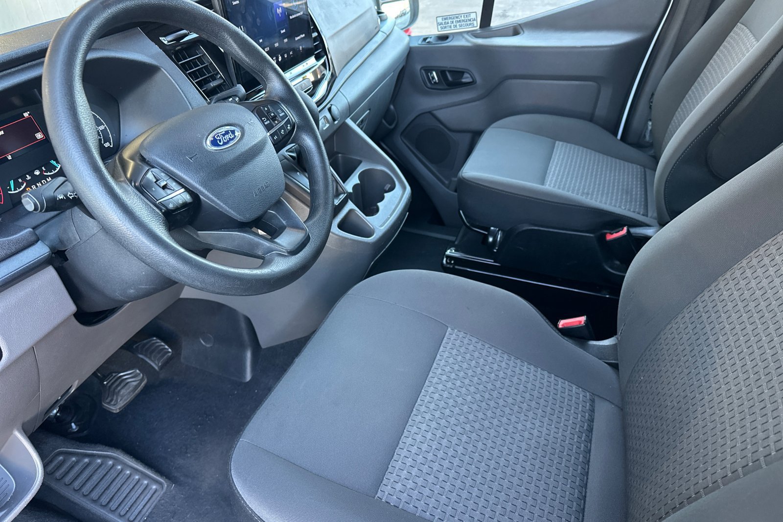 Certified 2024 Ford Transit 350 XLT RWD image 9