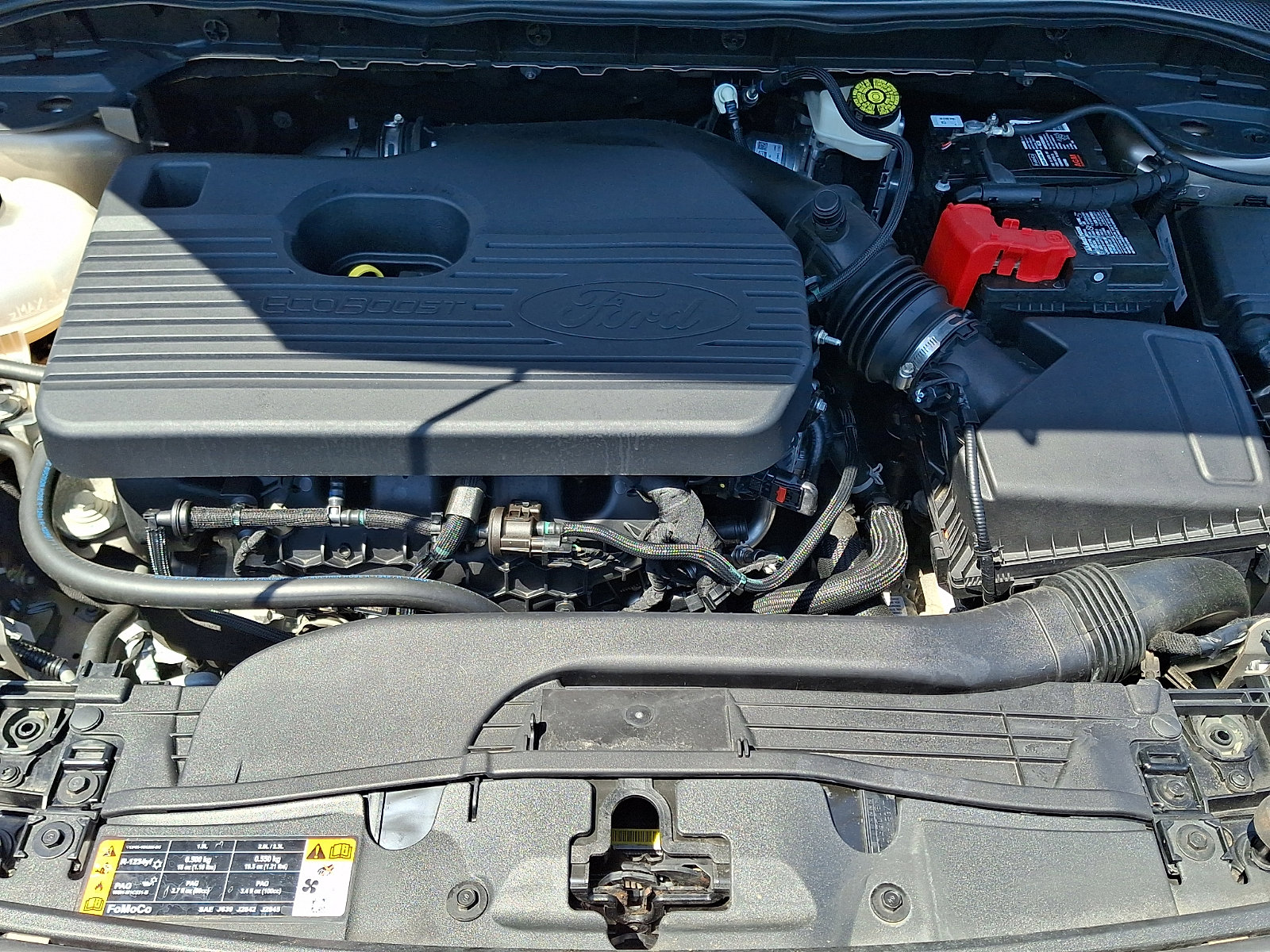 Certified 2020 Ford Escape Titanium AWD/4WD image 29