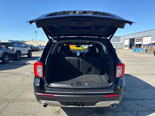 Certified 2024 Ford Explorer Limited w/ Limited Technology Package AWD/4WD image 10