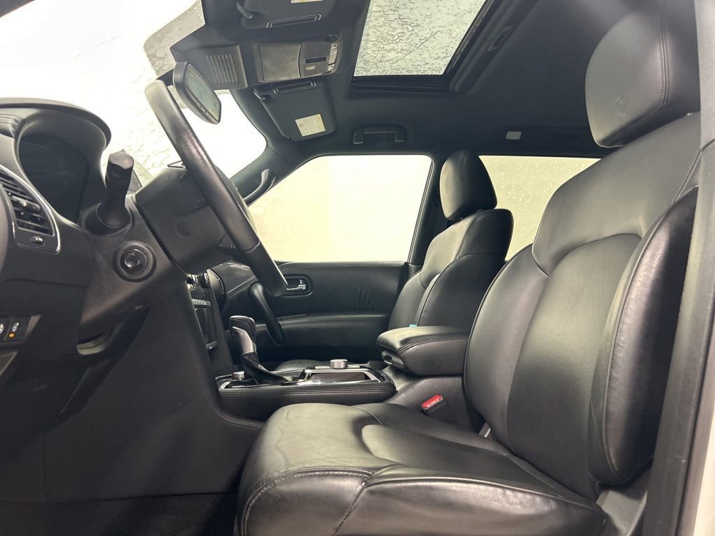 Used 2024 Nissan Armada SL w/ Midnight Edition Package image 9