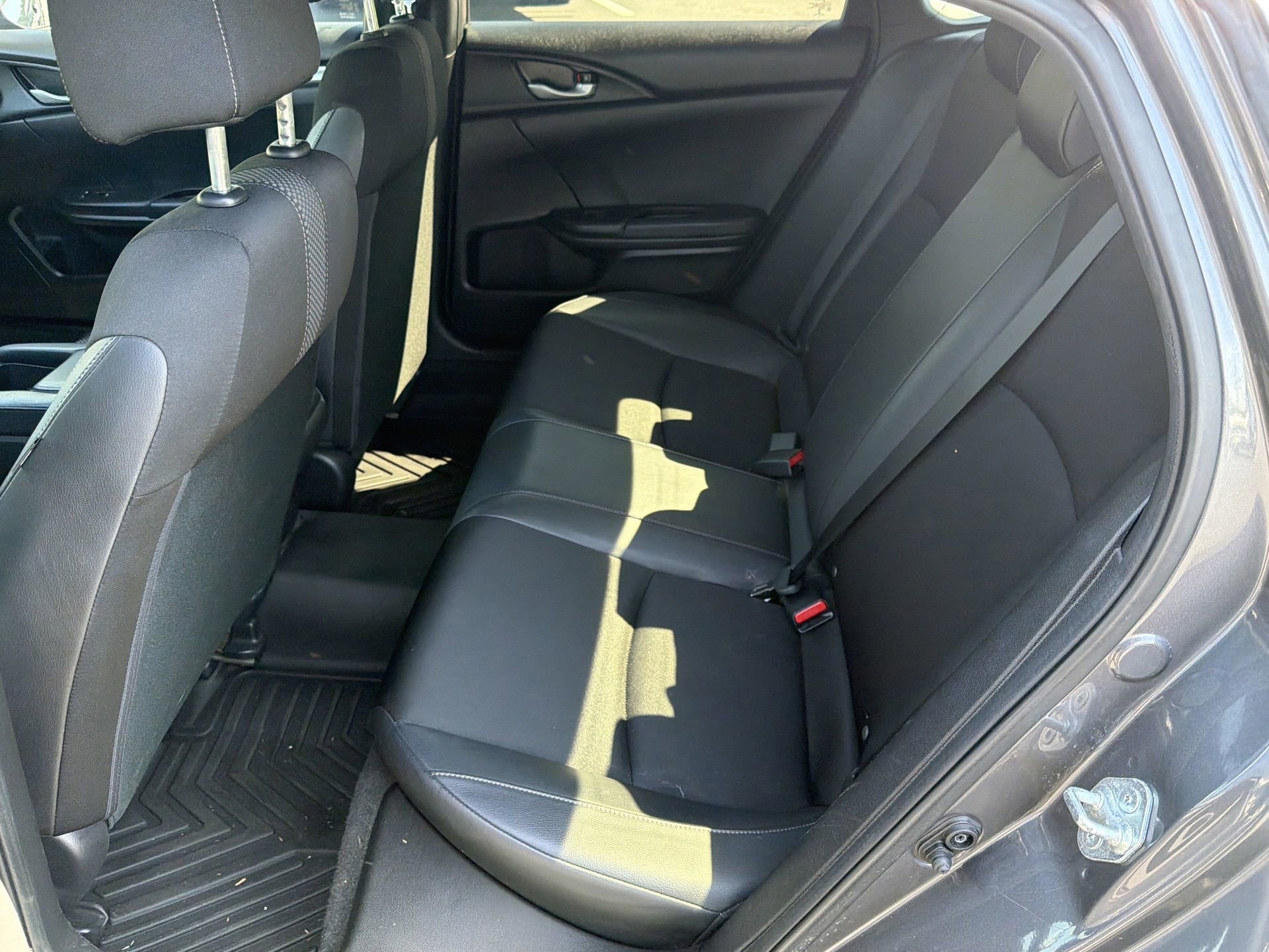 Used 2021 Honda Civic Sport image 24