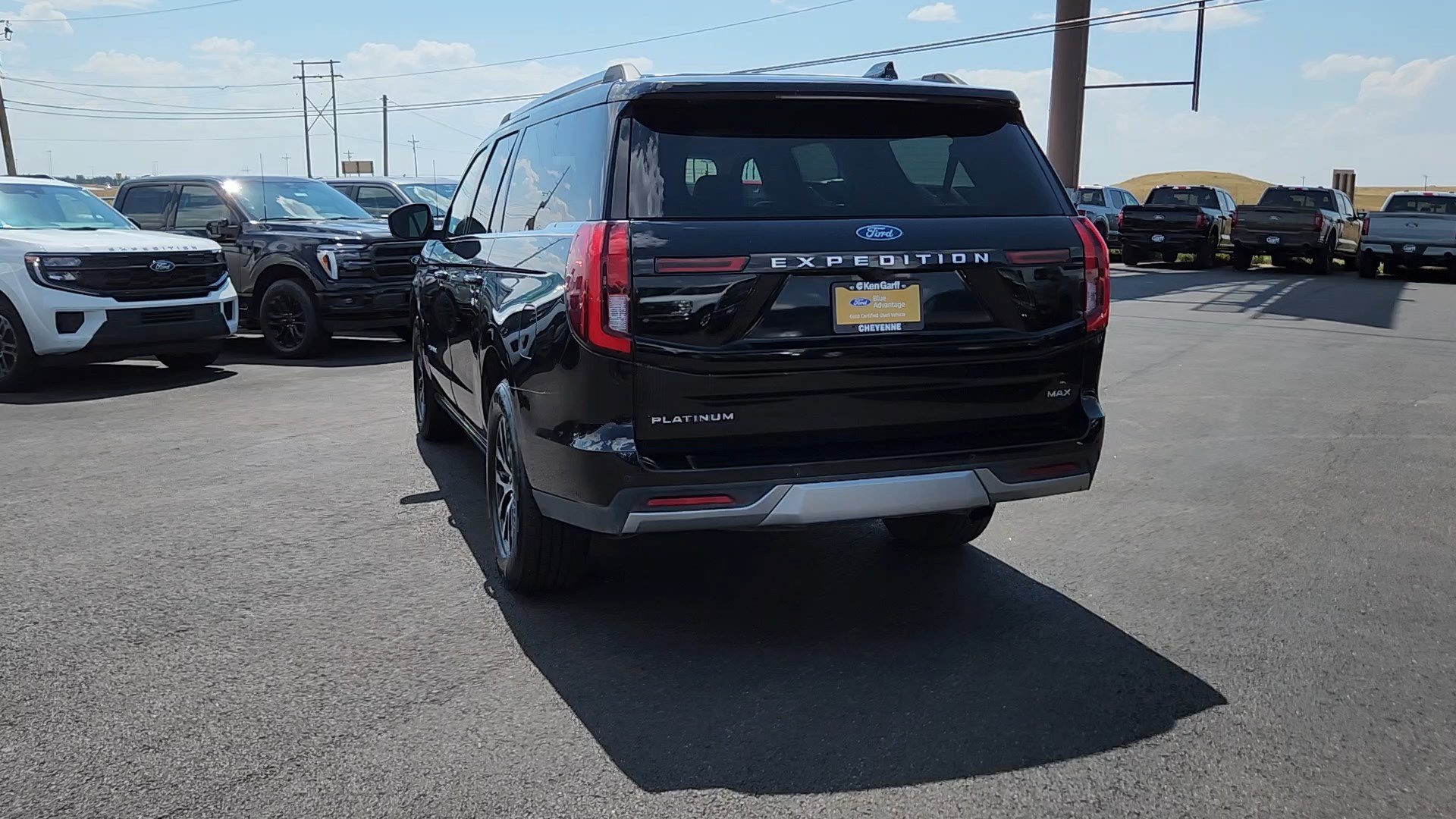 Certified 2025 Ford Expedition Max Platinum AWD/4WD image 4