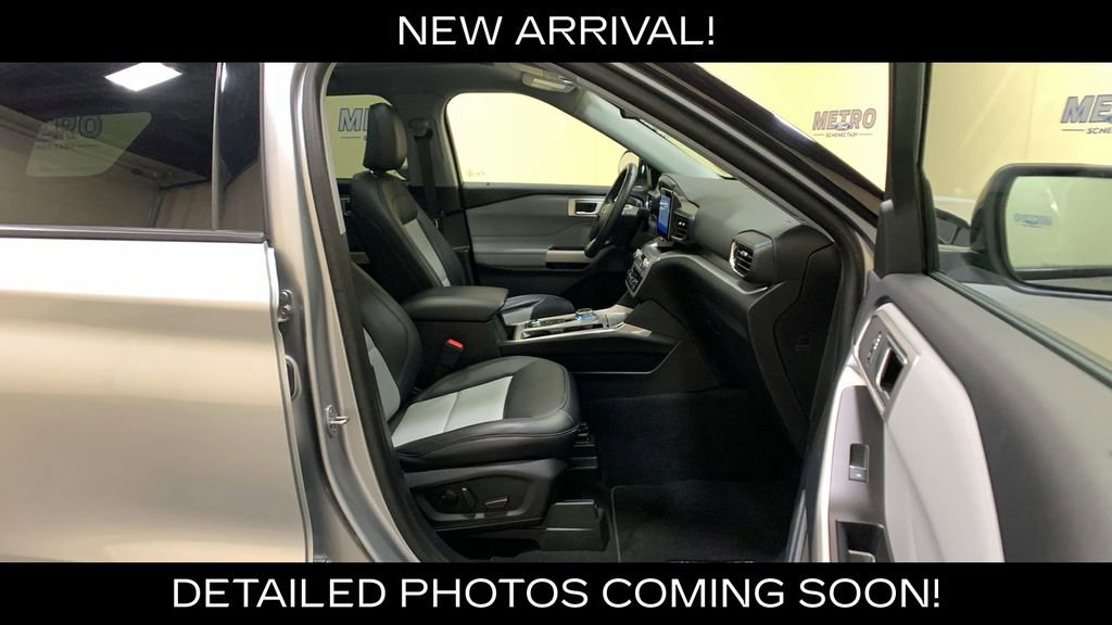 Certified 2023 Ford Explorer XLT w/ Equipment Group 202A image 11