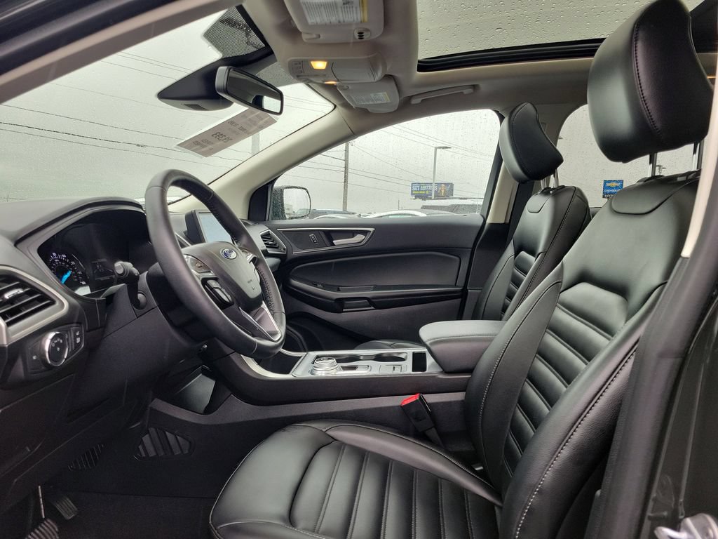 Certified 2022 Ford Edge SEL w/ Convenience Package AWD/4WD image 18