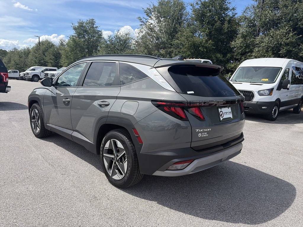 Used 2025 Hyundai Tucson SEL FWD image 5