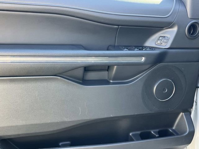 Certified 2023 Ford Expedition XLT image 27