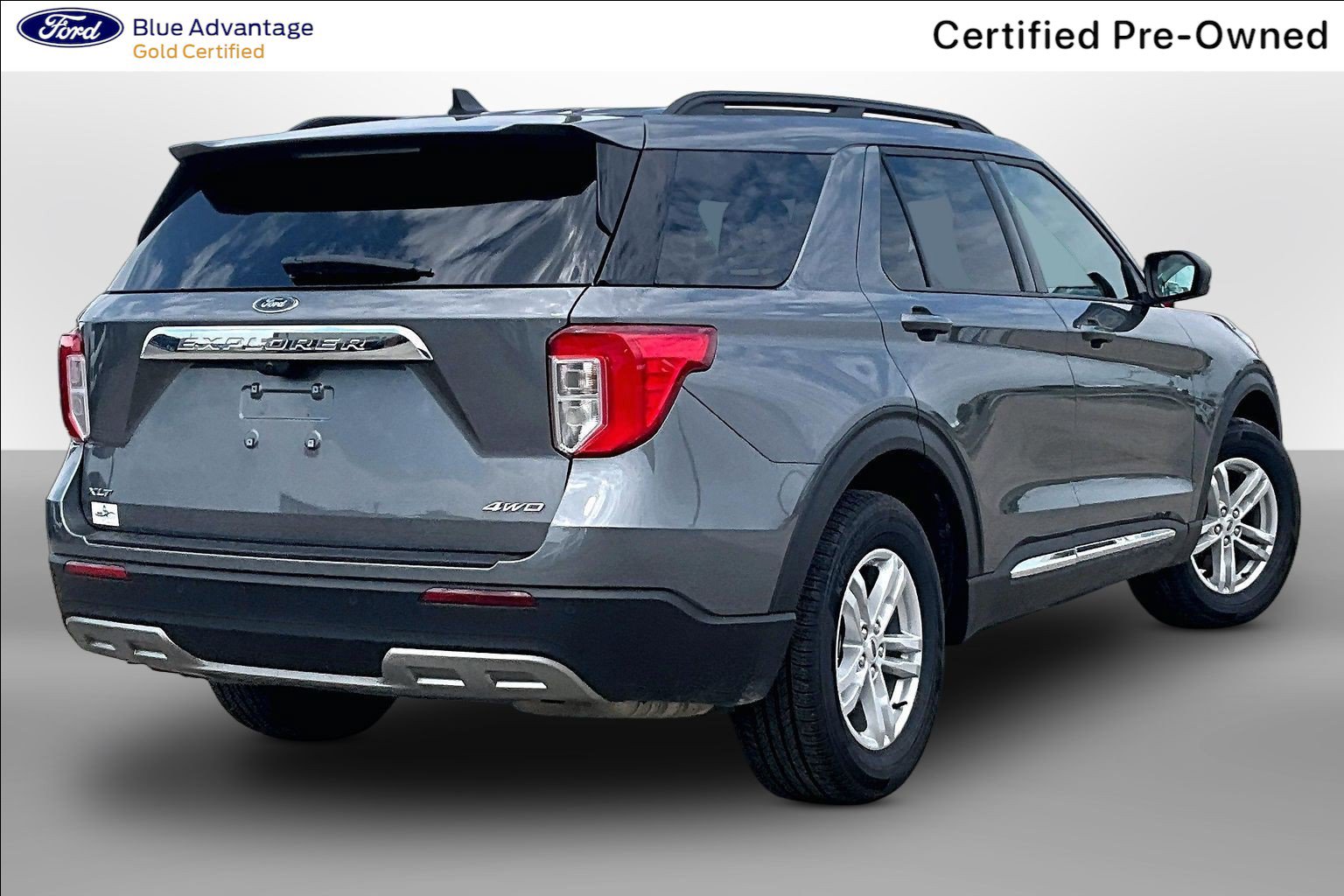 Certified 2023 Ford Explorer XLT w/ Equipment Group 202A AWD/4WD image 11