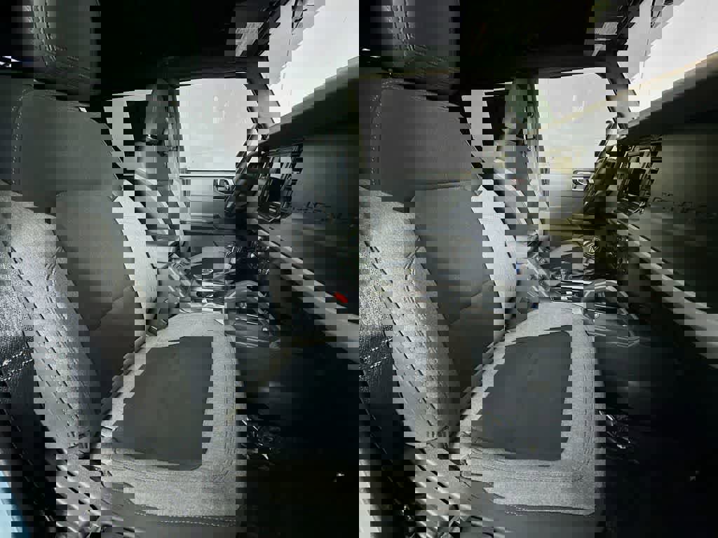 Certified 2023 Ford Bronco Big Bend image 14