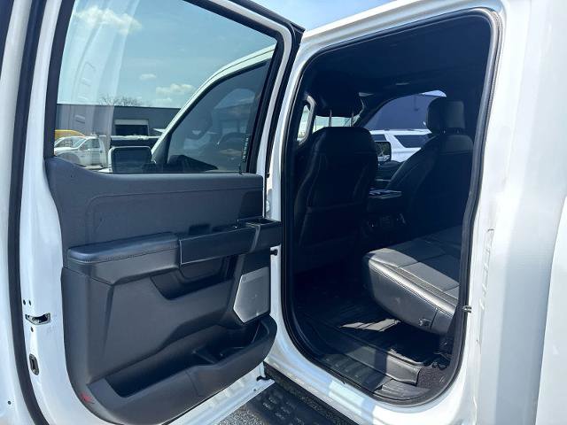 Certified 2023 Ford F150 Raptor w/ Raptor Carbon Fiber Package AWD/4WD image 7
