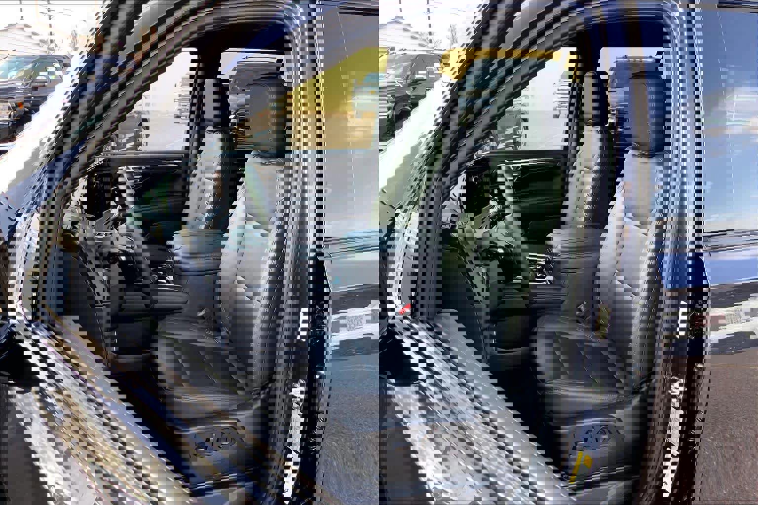 Used 2025 Chevrolet Tahoe Z71 image 10