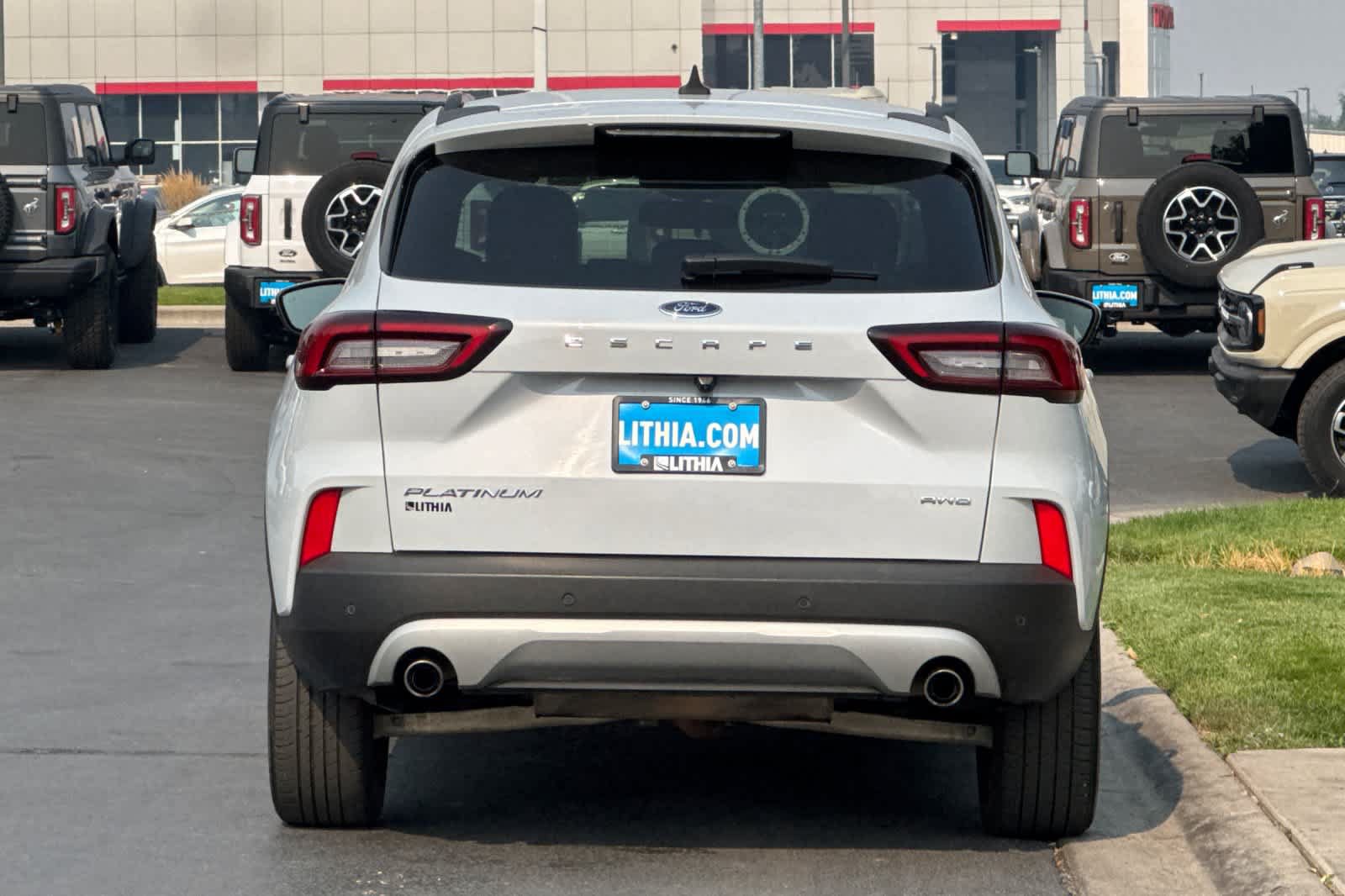 Certified 2025 Ford Escape Platinum AWD/4WD image 7