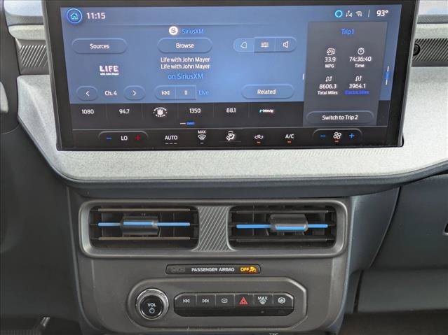 Certified 2025 Ford Maverick XLT FWD image 13
