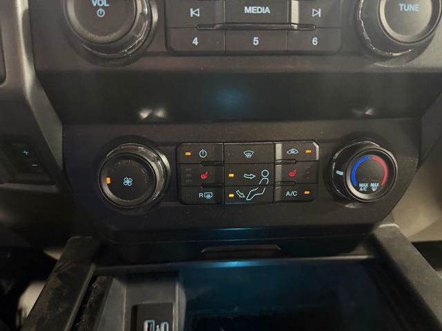 Certified 2022 Ford F350 XLT w/ XLT Premium Package AWD/4WD image 13