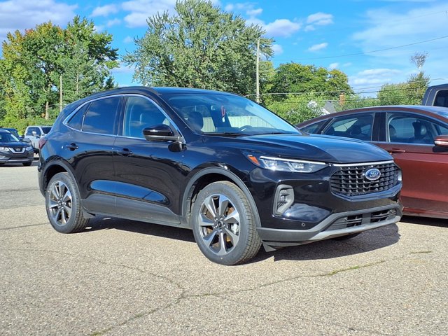 Certified 2024 Ford Escape Platinum