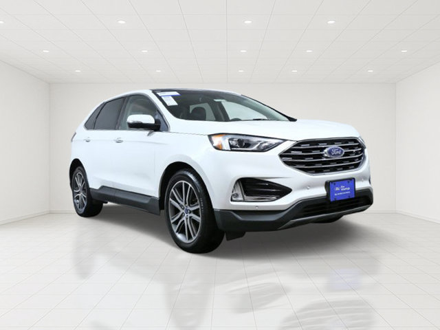 Certified 2020 Ford Edge Titanium w/ Class II Trailer Tow Package
