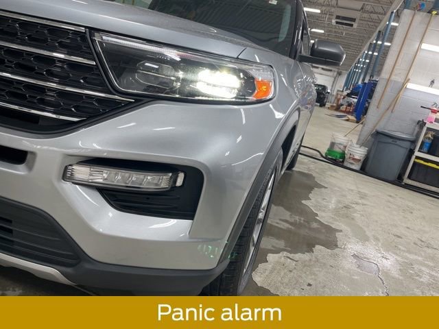 Certified 2022 Ford Explorer XLT w/ Equipment Group 202A image 20
