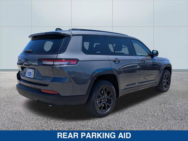 Used 2024 Jeep Grand Cherokee L Laredo AWD/4WD image 5