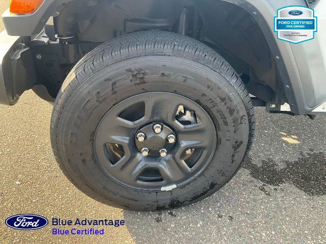 Used 2025 Jeep Gladiator Sport AWD/4WD image 27