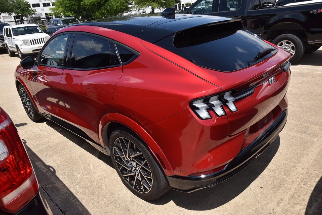 Certified 2023 Ford Mustang Mach-E GT AWD/4WD image 9