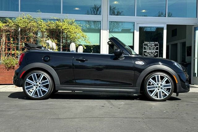 Used 2020 MINI Cooper S image 4