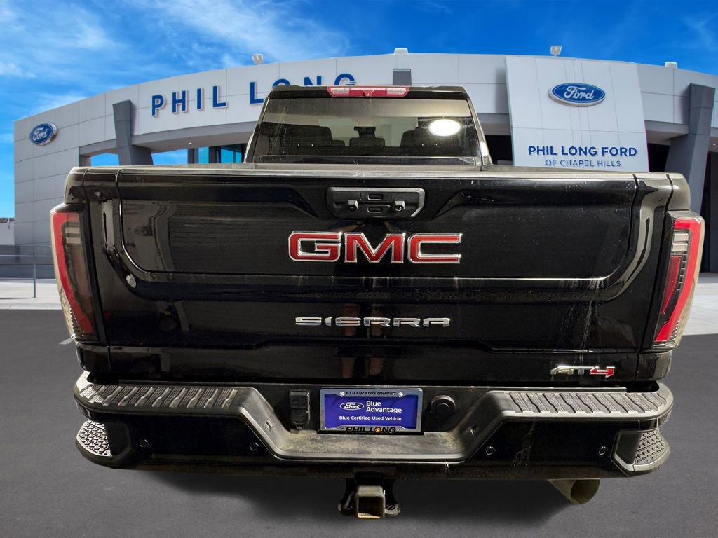 Used 2024 GMC Sierra 2500 AT4 AWD/4WD image 4