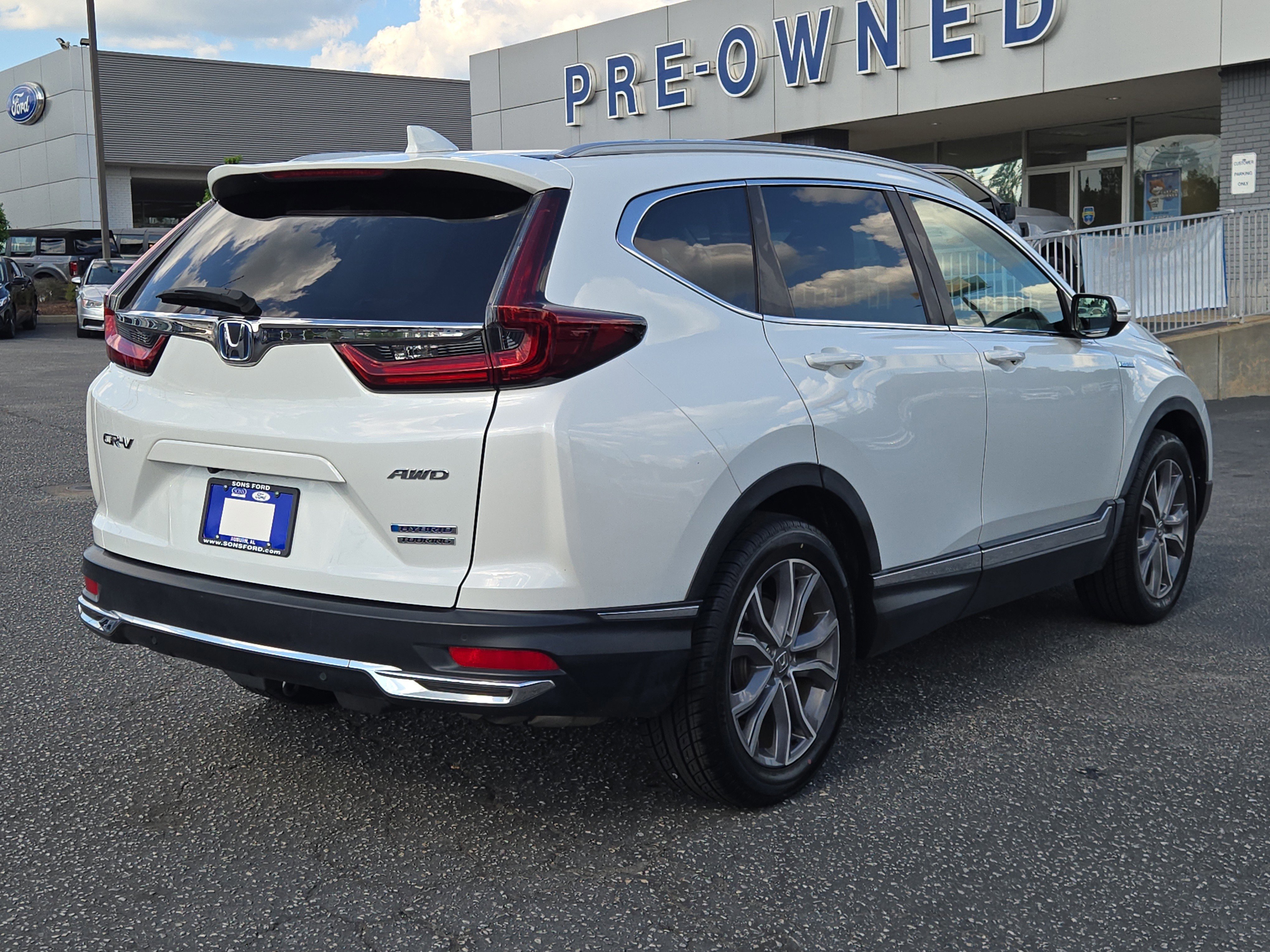 Used 2021 Honda CR-V Touring image 4