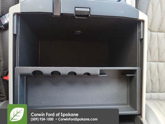 Certified 2025 Ford F450 Platinum w/ Platinum Plus Package image 40